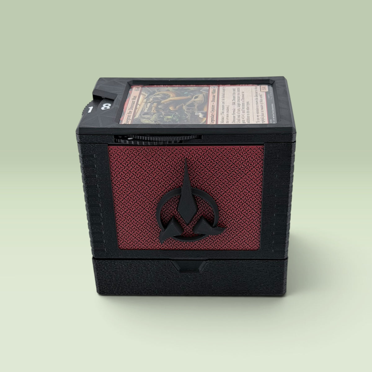Qapla' Universal DeckDock – Magic The Gathering Deck Box with Counter & Token Tray