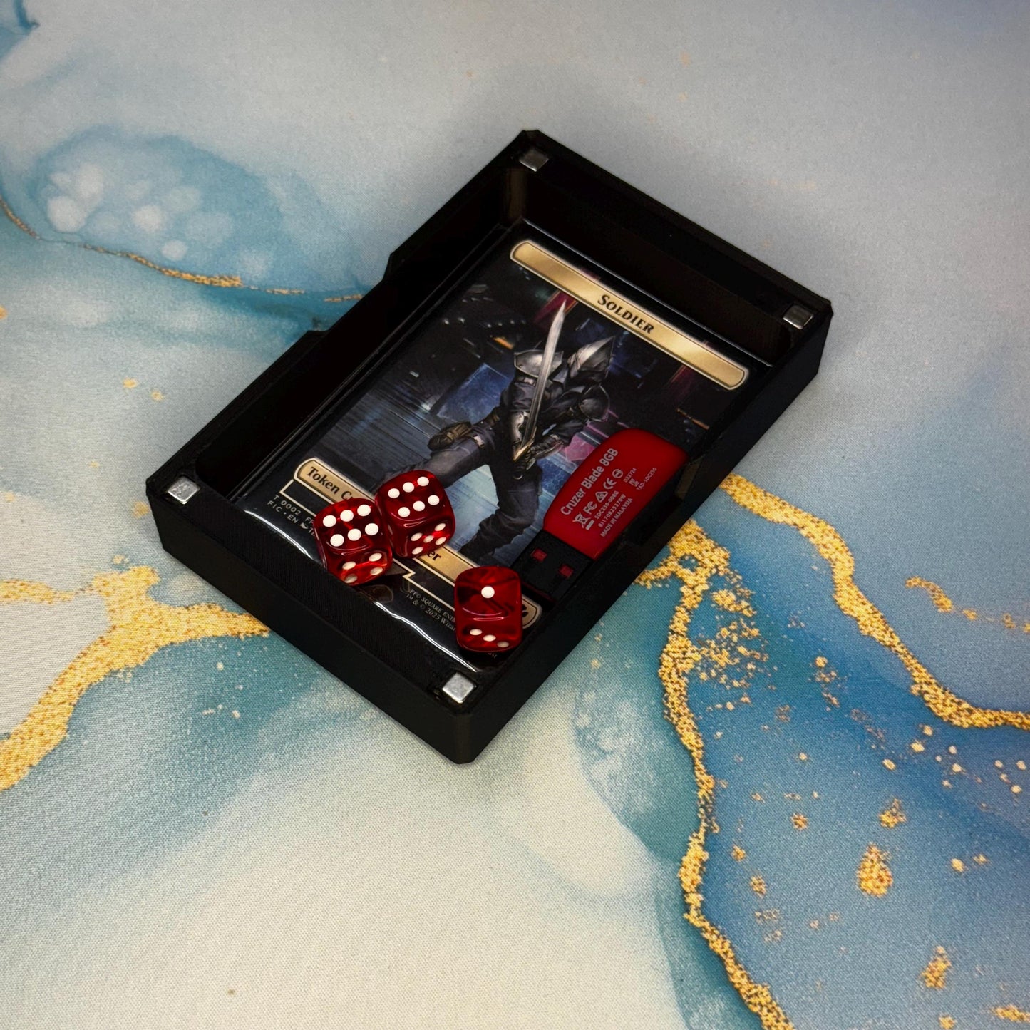 Magic Commander/EDH Deck Box with Damage Counter and Token Tray