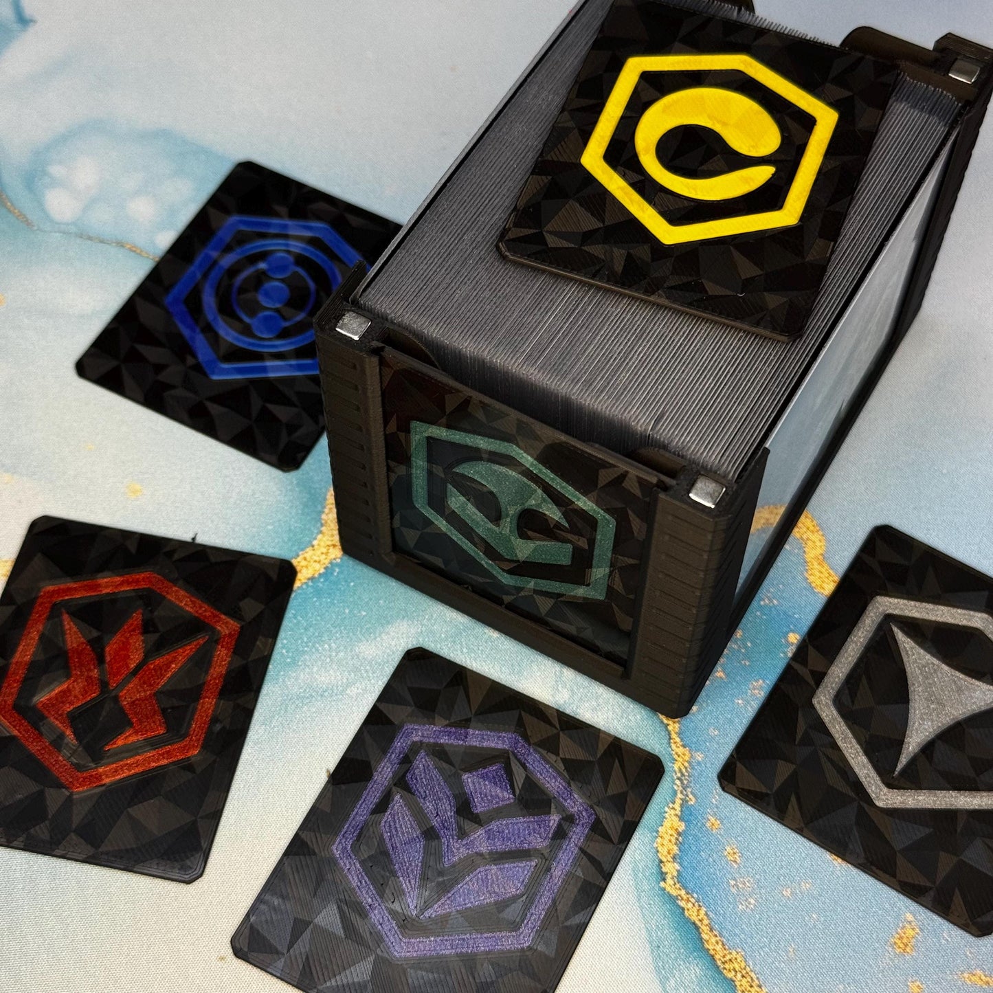 Magic Commander/EDH Deck Box with Damage Counter and Token Tray