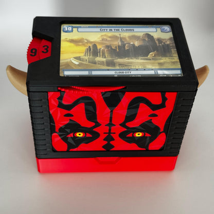 Sohn von Dathomir – Universelle DeckDock – von Darth Maul inspirierte Deck-Box mit Zähler und Token-Fach für Star Wars Unlimited und mehr