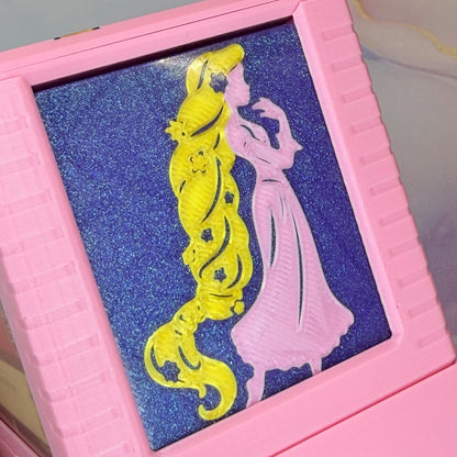 Blondie - Universal DeckDock - Tangled Inspired deck box with Counter and Token Tray for Lorcana and more